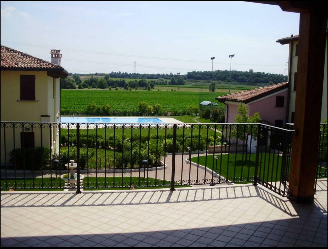 Ferienhaus Designcontrodesign Desenzano del Garda